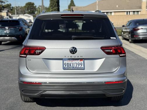 2022 Volkswagen Tiguan 2.0T SE