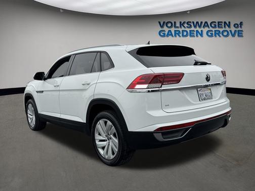 2021 Volkswagen Atlas Cross Sport 2.0T SE w/Technology