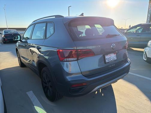 2022 Volkswagen Taos 1.5T S