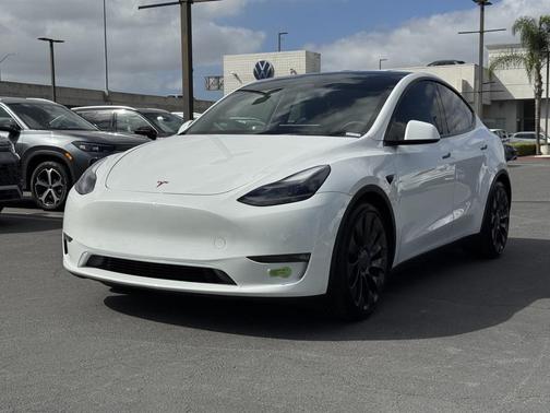 2022 Tesla Model Y Performance Dual Motor All-Wheel Drive