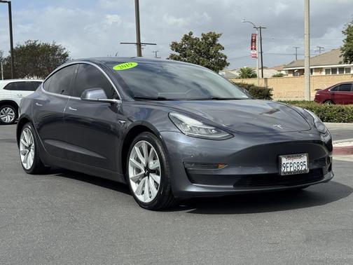 2019 Tesla Model 3 Long Range