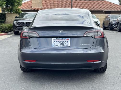 2019 Tesla Model 3 Long Range