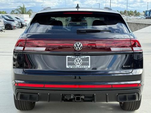 2026 Volkswagen Atlas Cross Sport 2.0T SEL