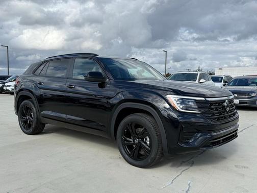 2026 Volkswagen Atlas Cross Sport 2.0T SEL