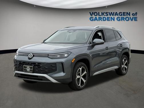 2025 Volkswagen Tiguan 2.0T SE 4MOTION