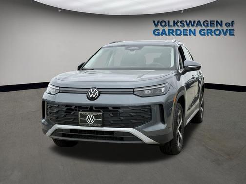 2025 Volkswagen Tiguan 2.0T SE 4MOTION