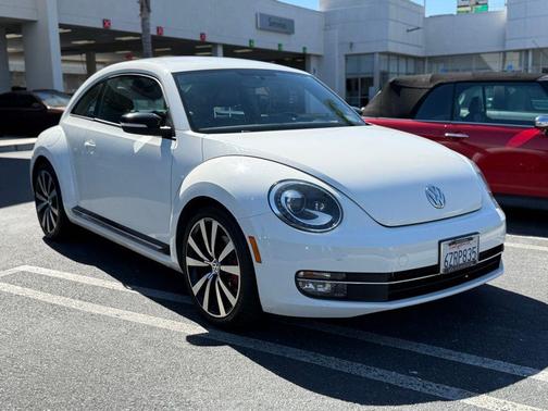 2012 Volkswagen Beetle Base