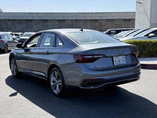 2024 Volkswagen Jetta 1.5T SE