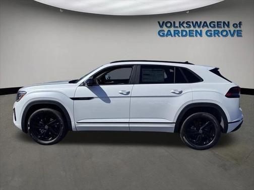 2025 Volkswagen Atlas Cross Sport 2.0T SEL