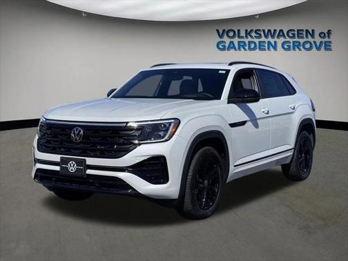 2025 Volkswagen Atlas Cross Sport 2.0T SEL