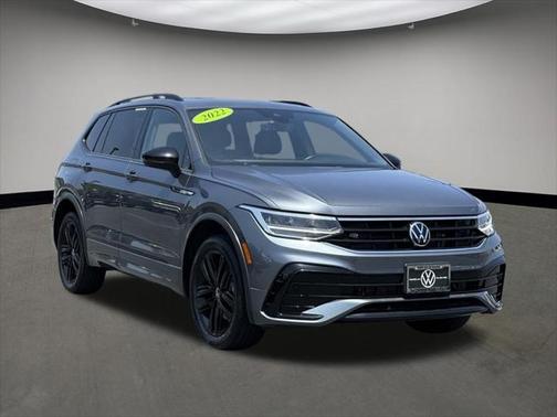 2022 Volkswagen Tiguan 2.0T SE R-Line Black