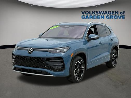 Monterey Blue Pearl 2025 Volkswagen Tiguan 2.0T SEL R-Line 4MOTION