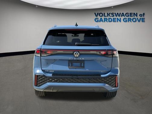 2026 Volkswagen Tiguan 2.0T SEL R-Line 4MOTION
