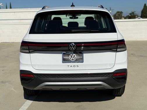 2026 Volkswagen Taos S