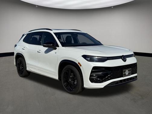 Opal White 2026 Volkswagen Tiguan 2.0T SE R-Line Black