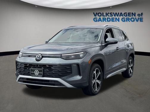 2025 Volkswagen Tiguan 2.0T SE 4MOTION