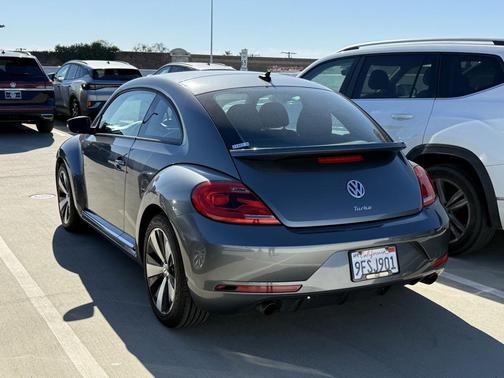 2014 Volkswagen Beetle DSG 2.0T R-Line