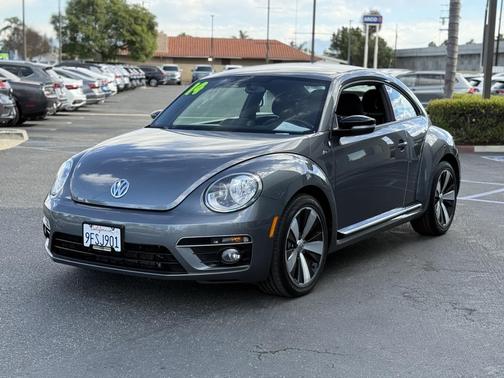 2014 Volkswagen Beetle DSG 2.0T R-Line