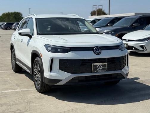 2025 Volkswagen Tiguan 2.0T S