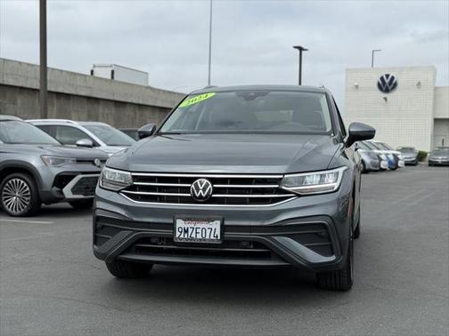 2024 Volkswagen Tiguan 2.0T SE