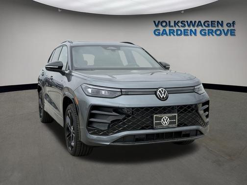 2025 Volkswagen Tiguan 2.0T SE R-Line Black 4MOTION