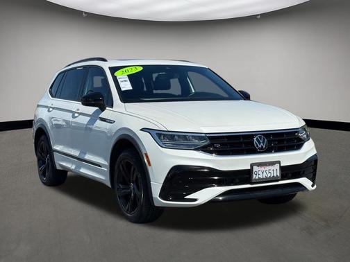 2023 Volkswagen Tiguan 2.0T SE R-Line Black