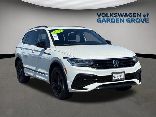 2023 Volkswagen Tiguan 2.0T SE R-Line Black