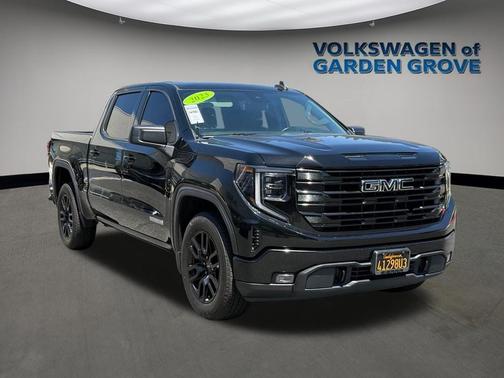 Onyx Black 2023 GMC Sierra 1500 Elevation