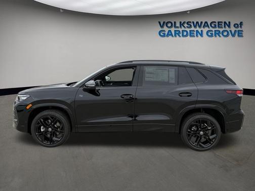 2025 Volkswagen Tiguan 2.0T SE R-Line Black 4MOTION