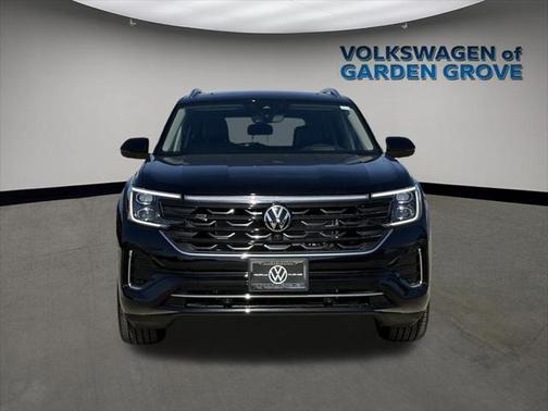 2025 Volkswagen Atlas 2.0T SEL Premium R-Line 4MOTION