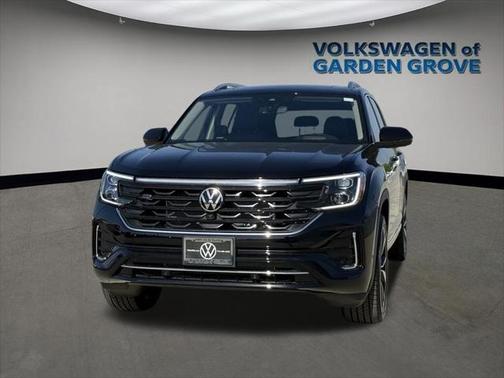 2025 Volkswagen Atlas 2.0T SEL Premium R-Line 4MOTION