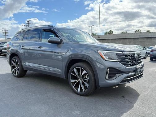 2026 Volkswagen Atlas 2.0T SEL Premium R-Line 4MOTION