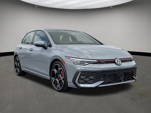 2025 Volkswagen Golf GTI 2.0T S DSG