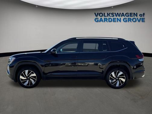 2024 Volkswagen Atlas 2.0T SE w/Technology 4MOTION