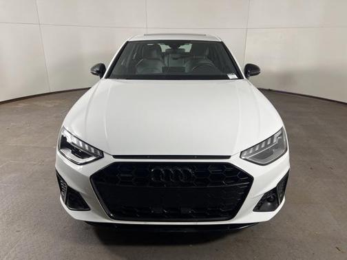 2023 Audi A4 Premium Plus 45 TFSI S line quattro S tronic