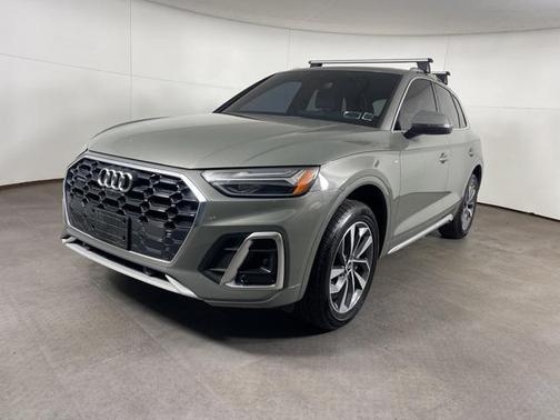 2023 Audi Q5 S line Premium Plus