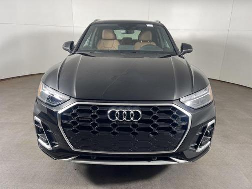 2025 Audi Q5 Premium Plus 45 TFSI S line quattro S tronic
