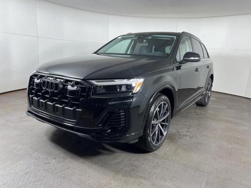 2025 Audi Q7 Premium Plus 45 TFSI quattro Tiptronic