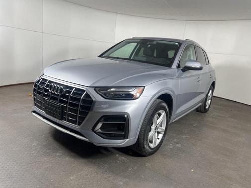 2023 Audi Q5 Premium 40 TFSI quattro S tronic