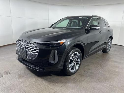 2025 Audi Q5 Premium Plus TFSI quattro S tronic