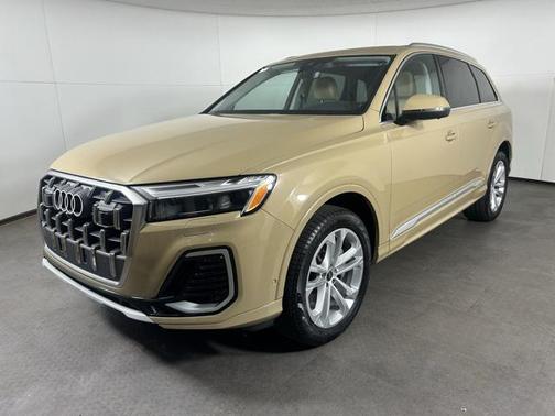 2025 Audi Q7 Premium Plus 45 TFSI quattro Tiptronic