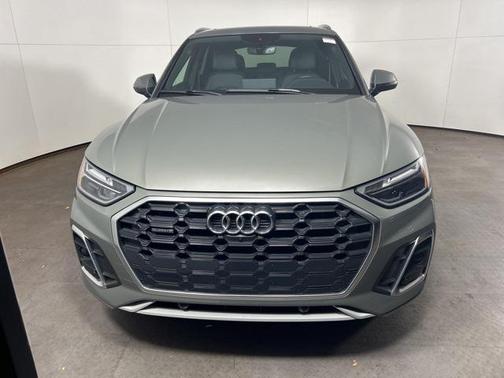 2023 Audi Q5 Premium Plus 45 TFSI S line quattro