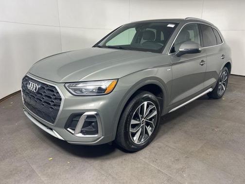 2023 Audi Q5 Premium Plus 45 TFSI S line quattro