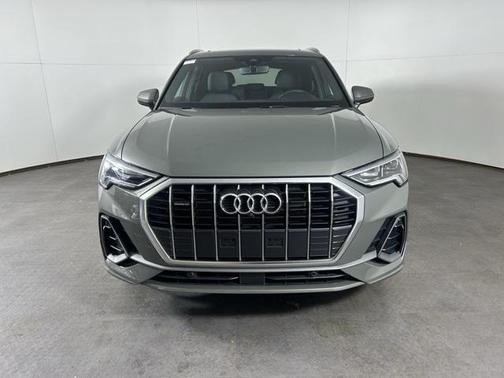 2024 Audi Q3 Premium Plus 45 TFSI S line quattro Tiptronic