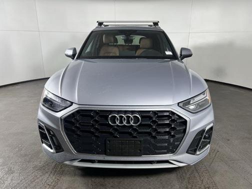 2022 Audi Q5 Premium 45 TFSI S line quattro S tronic