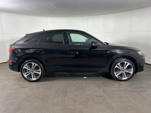 2025 Audi Q5 Sportback Premium Plus 45 TFSI S line quattro S tronic