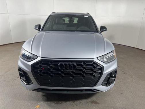 2023 Audi SQ5 Premium Plus TFSI quattro Tiptronic