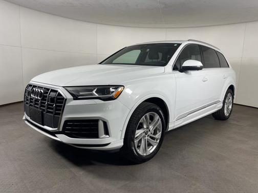 2022 Audi Q7 Premium Plus 45 TFSI quattro Tiptronic