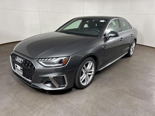 2023 Audi A4 Premium Plus 45 TFSI S line quattro S tronic