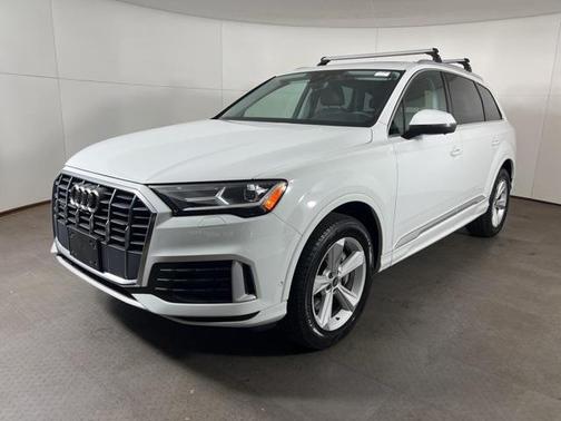 2022 Audi Q7 Premium 45 TFSI quattro Tiptronic